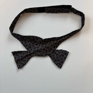 Barneys New York Navy and Gold Patterned Bow Tie